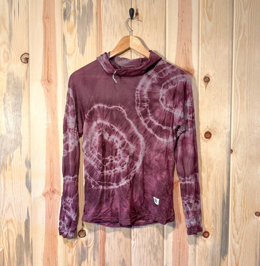 Women's Medium Delta Sun Shirt - Merlot